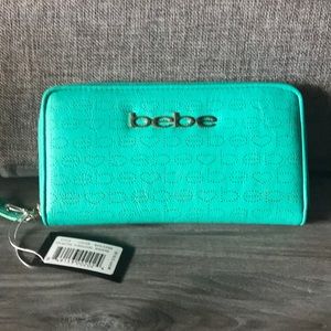 Bebe wallet. BNWT